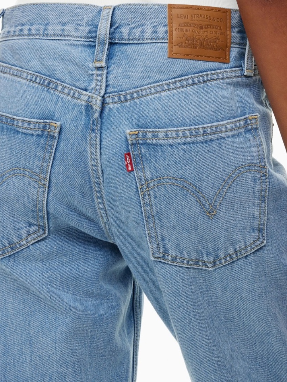 Levi's Aritzia Dad Jeans - Picture 9 of 11